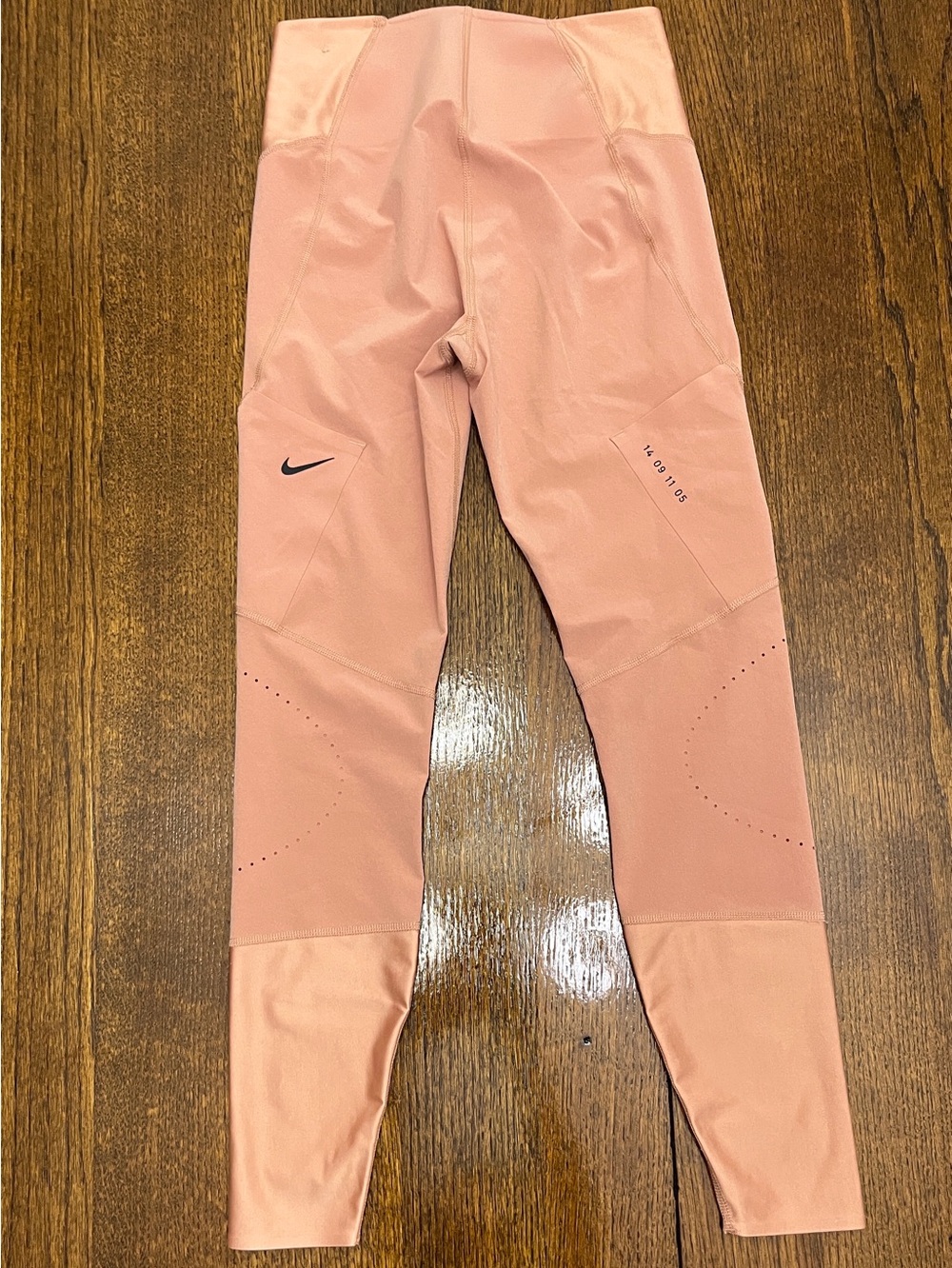 NIKE Leggings